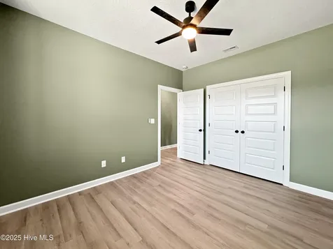 2111 Staysail Drive Elizabeth City NC 27909