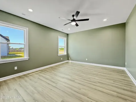 2111 Staysail Drive Elizabeth City NC 27909