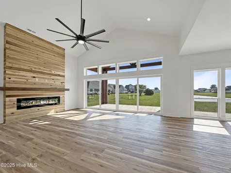 1111 Staysail Drive Elizabeth City NC 27909