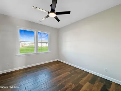 1006 Staysail Street Elizabeth City NC 27909