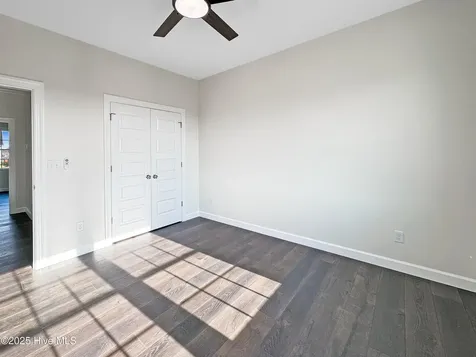 1006 Staysail Street Elizabeth City NC 27909
