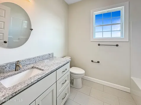 1006 Staysail Street Elizabeth City NC 27909