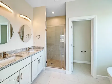 1006 Staysail Street Elizabeth City NC 27909