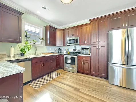 108 Staysail Drive Elizabeth City NC 27909