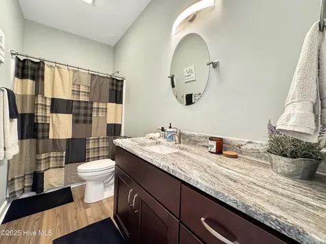 108 Staysail Drive Elizabeth City NC 27909