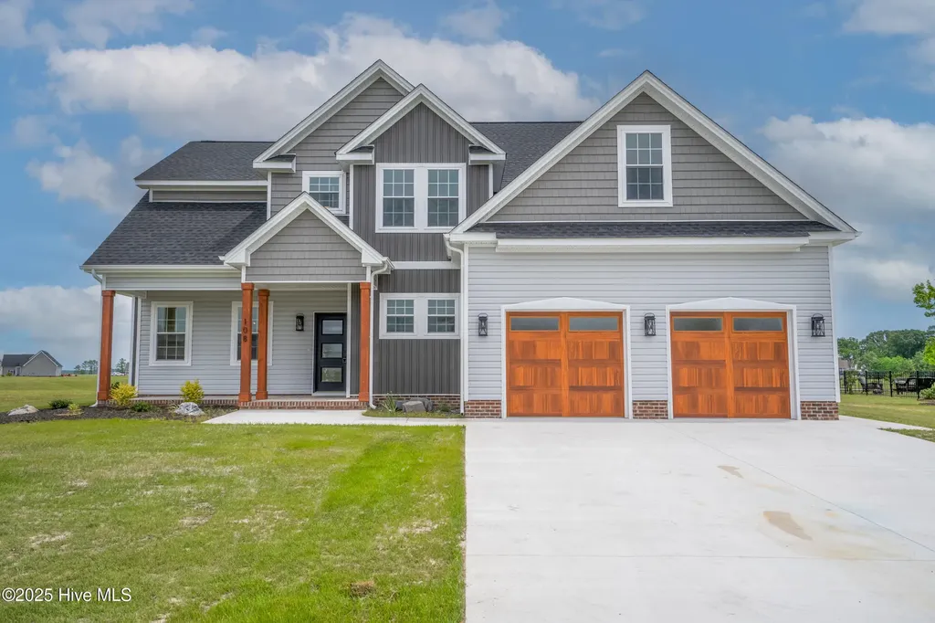 3111 Staysail Drive Elizabeth City NC 27909