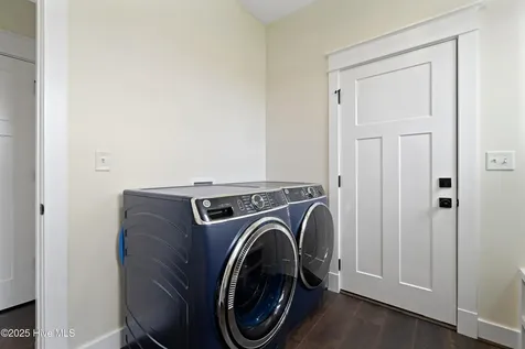 3111 Staysail Drive Elizabeth City NC 27909