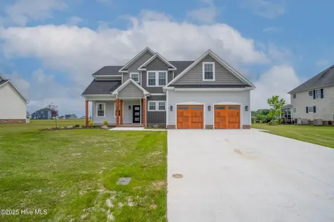 3111 Staysail Drive Elizabeth City NC 27909