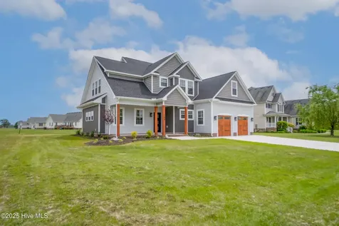 3111 Staysail Drive Elizabeth City NC 27909
