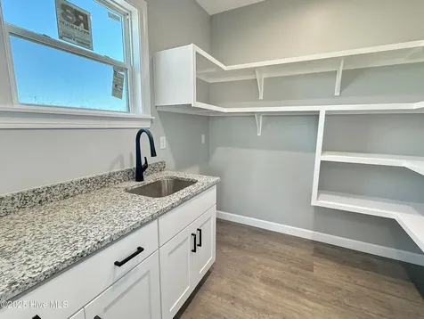 1061 Staysail Drive Elizabeth City NC 27909