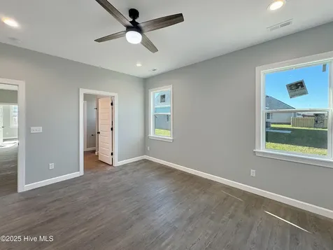 1061 Staysail Drive Elizabeth City NC 27909