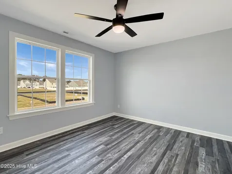 333 Staysail Drive Elizabeth City NC 27909