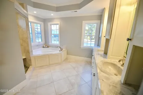 385 Peninsula Drive Oriental NC 28571