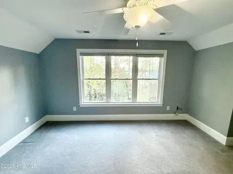 385 Peninsula Drive Oriental NC 28571