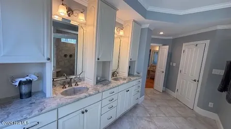 385 Peninsula Drive Oriental NC 28571