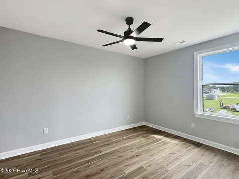 7617 Staysail Drive Elizabeth City NC 27909