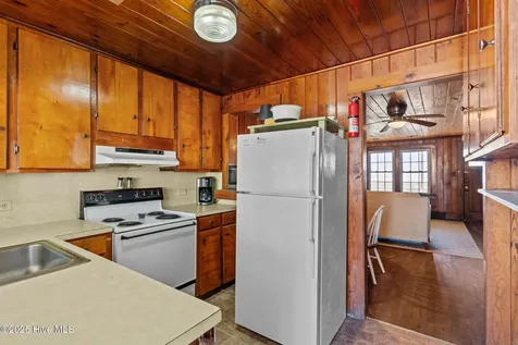 2011 W Beach Drive Oak Island NC 28465