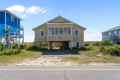 2011 W Beach Drive Oak Island NC 28465
