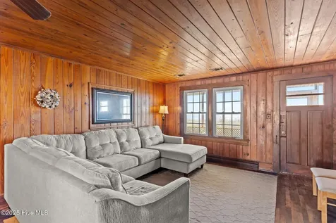 2011 W Beach Drive Oak Island NC 28465
