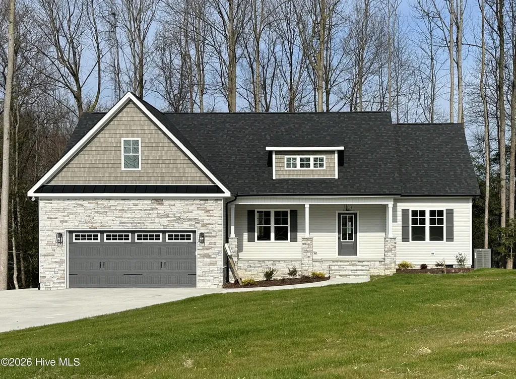 307 Coffman Drive Pikeville NC 27863