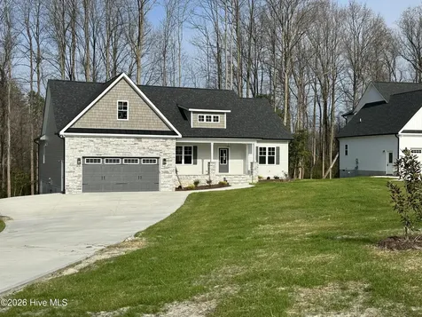 307 Coffman Drive Pikeville NC 27863