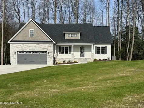 307 Coffman Drive Pikeville NC 27863