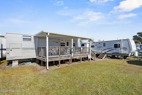 88-89G Pelican Street North Topsail Beach NC 28460
