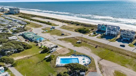 88-89G Pelican Street North Topsail Beach NC 28460
