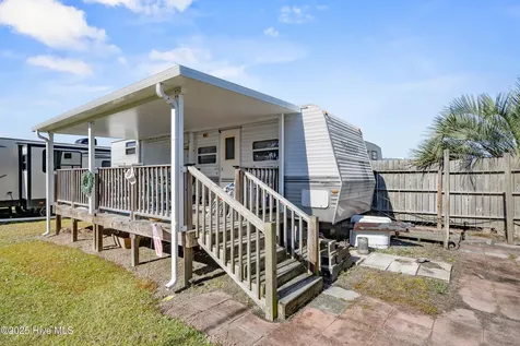 88-89G Pelican Street North Topsail Beach NC 28460