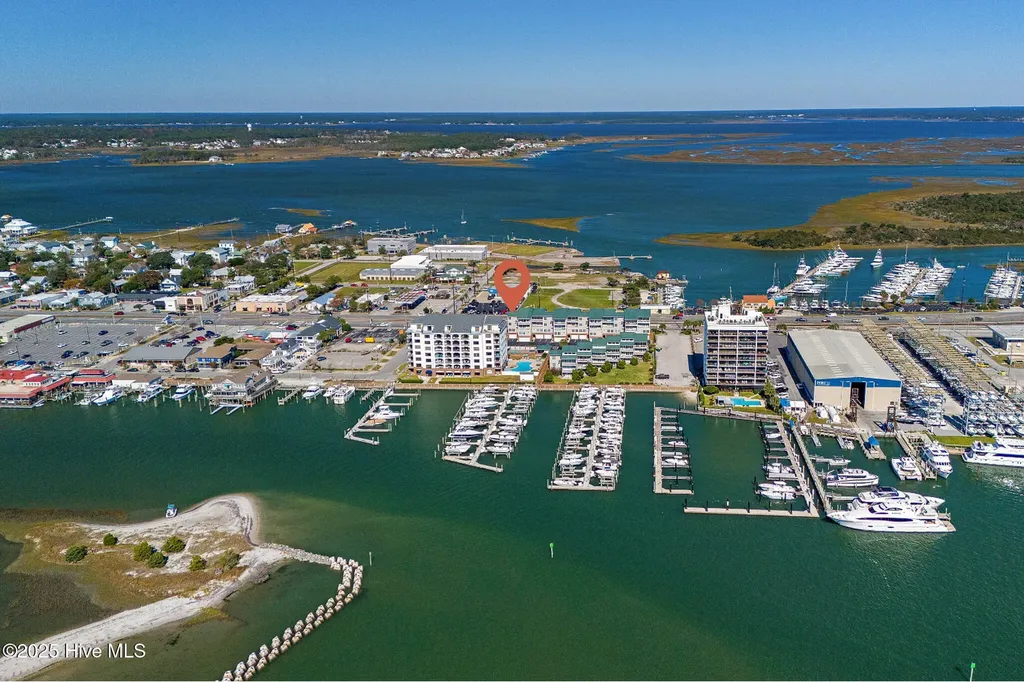 104 S 3rd Street Morehead City NC 28557