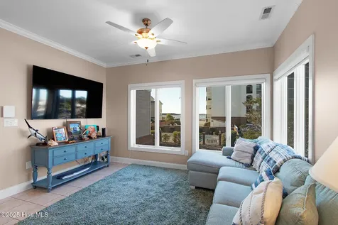 104 S 3rd Street Morehead City NC 28557