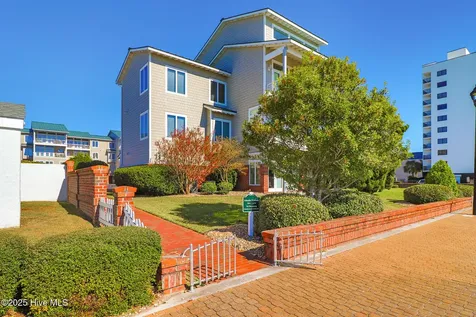104 S 3rd Street Morehead City NC 28557