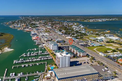 104 S 3rd Street Morehead City NC 28557