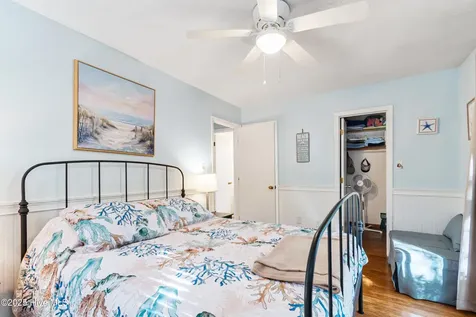 307 Bay Circle North Topsail Beach NC 28460