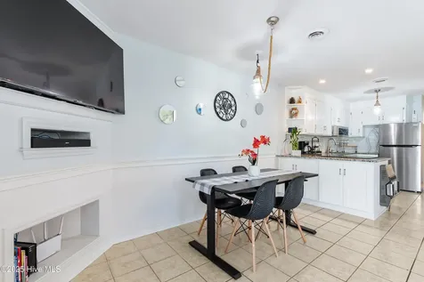 307 Bay Circle North Topsail Beach NC 28460