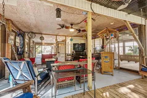 307 Bay Circle North Topsail Beach NC 28460