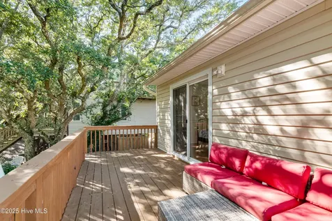 307 Bay Circle North Topsail Beach NC 28460