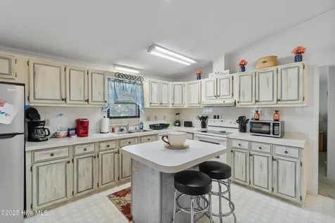 984 Myrtle Court Calabash NC 28467