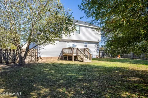 21 Northgate Lane Clinton NC 28328