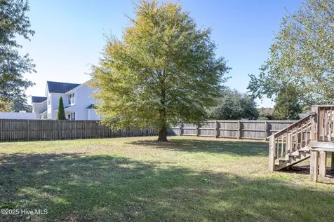 21 Northgate Lane Clinton NC 28328