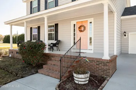 21 Northgate Lane Clinton NC 28328