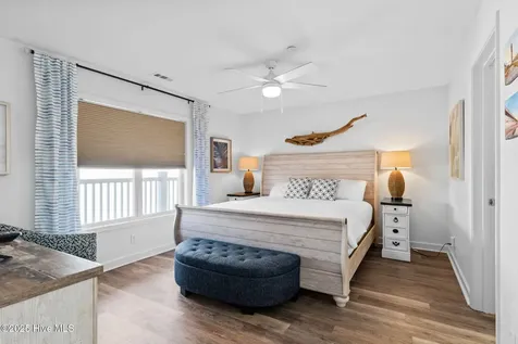 105 SE 58th Street Oak Island NC 28465