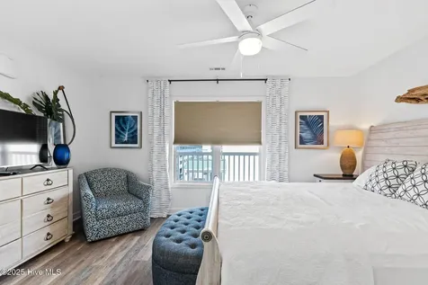 105 SE 58th Street Oak Island NC 28465