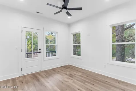 4211 Spirea Drive Wilmington NC 28403