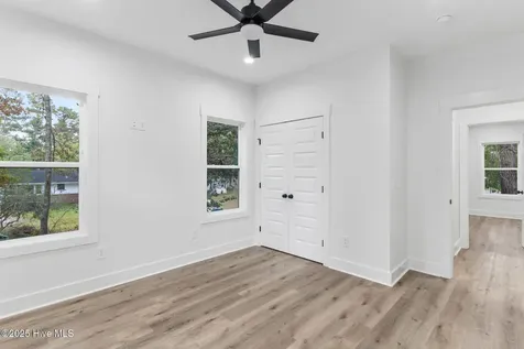 4211 Spirea Drive Wilmington NC 28403