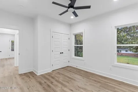 4211 Spirea Drive Wilmington NC 28403