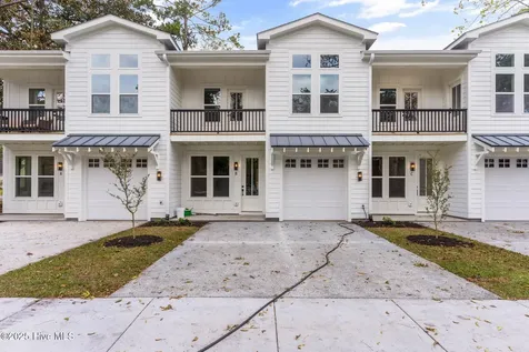 4211 Spirea Drive Wilmington NC 28403