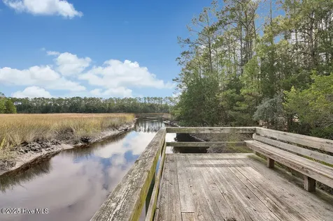 4998 Alamance Drive SE Southport NC 28461