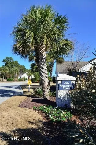4998 Alamance Drive SE Southport NC 28461