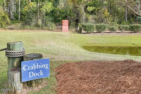 4998 Alamance Drive SE Southport NC 28461